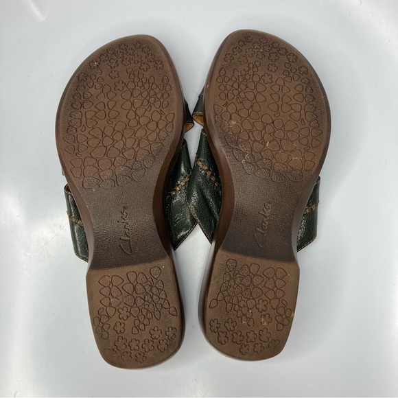 Clarks slip‎ on sandals size 10 - Picture 8 of 8